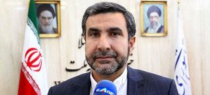 بی‌توجهی آقای نماینده به سوال خبرنگاران درباره سرقت میلیاردی از منزلش