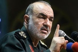 علم و فناوری دفاعی در کشور ما به مرحله خودزایندگی رسیده است