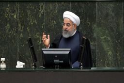 روحانی در کشاکش بودن و نبودن