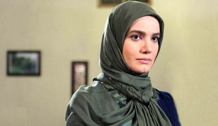 عذرخواهی متین ستوده به خاطر تیپ جنجالی در اکران یک فیلم+تصویر