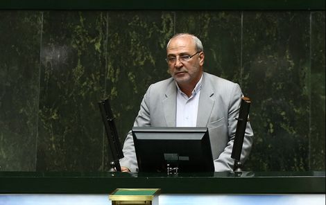 در صحن علنی مطرح شد؛ درخواست نماینده شاهین شهر برای برگزاری جلسه مشترک دولت و مجلس جهت بررسی مصوبه مدیریت مصرف سوخت