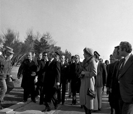 حرفهایی در باره روز فرار محمدرضاپهلوی در سال۱۳۵۷