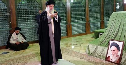 تا ساعاتی دیگر در مصلای امام خمینی(ره) تهران برگزار می‌شود اقامه‌ نماز جمعه تهران به امامت حضرت آیت‌الله خامنه‌ای